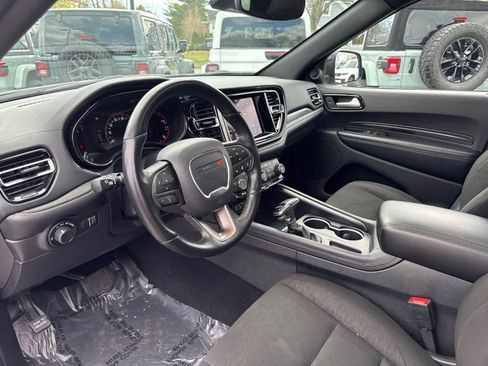Used 2024 Dodge Durango SXT w/ SXT Blacktop Group AWD/4WD image 12