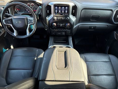 Used 2021 Chevrolet Silverado 1500 LT Trail Boss w/ Convenience Package II image 13