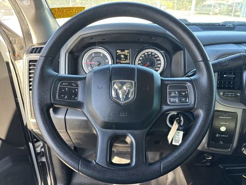 Used 2017 RAM 3500 Tradesman w/ Cold Weather Group image 28