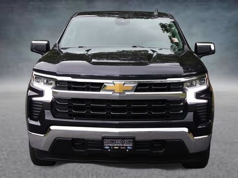 Used 2024 Chevrolet Silverado 1500 LT w/ Protection Package AWD/4WD image 26