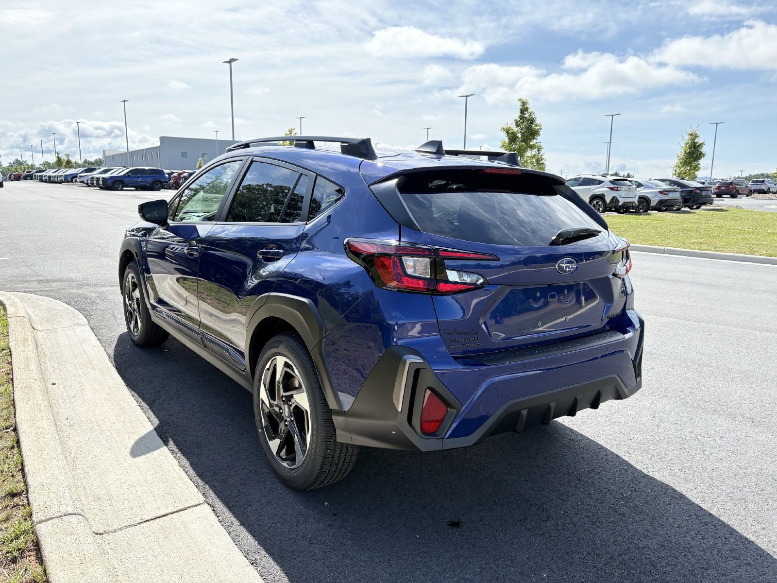 New 2026 Subaru Crosstrek 2.5i Limited w/ Popular Package #3A AWD/4WD image 6