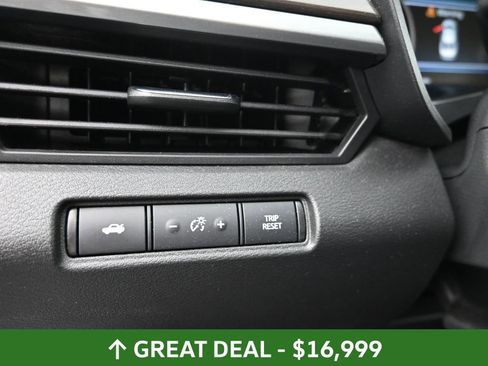 Used 2023 Nissan Altima 2.5 SV image 24