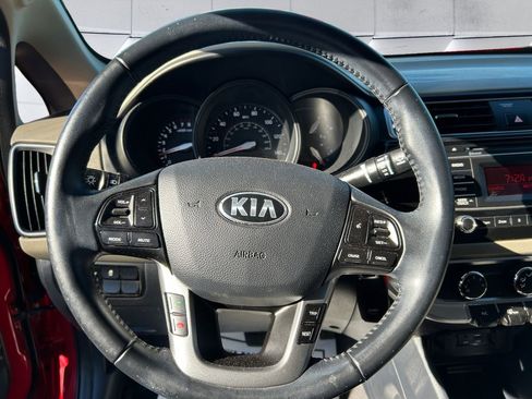 Used 2017 Kia Rio EX image 9