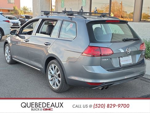 Used 2015 Volkswagen Golf SE image 5