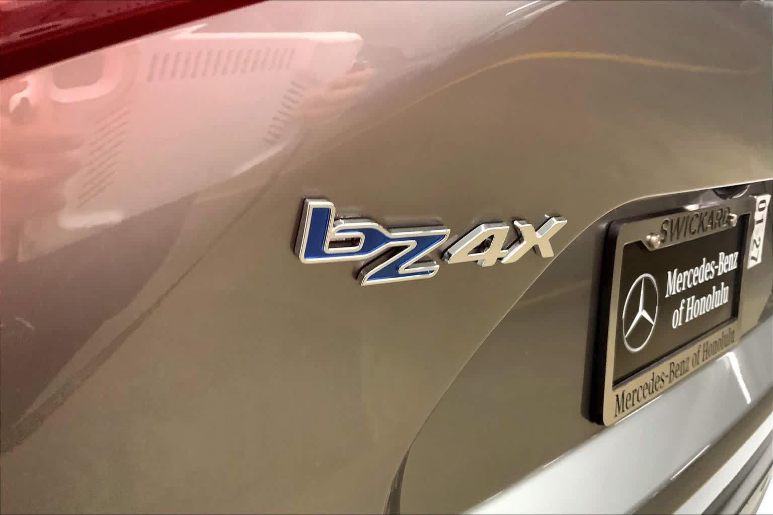 Used 2023 Toyota bZ4X FWD image 14