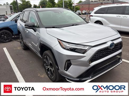 Used 2024 Toyota RAV4 XSE AWD/4WD image 1
