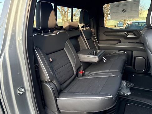 New 2026 GMC Sierra 1500 AT4X w/ LPO, Black Badging Package image 52