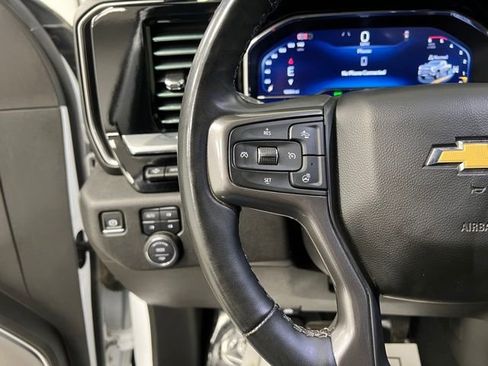 Used 2025 Chevrolet Silverado 3500 High Country w/ Technology Package AWD/4WD image 25