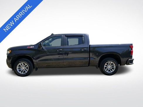 Used 2024 Chevrolet Silverado 1500 RST w/ Convenience Package II image 6