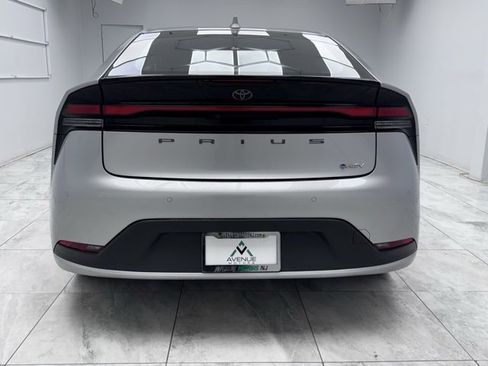 Used 2024 Toyota Prius LE image 6