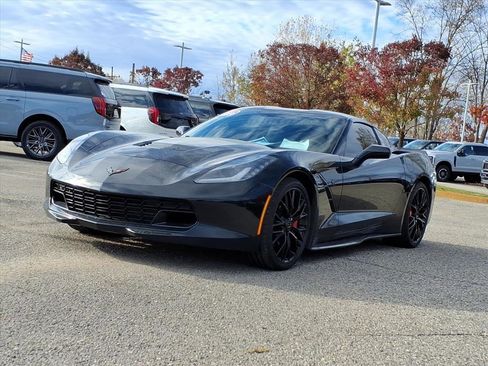 Used 2019 Chevrolet Corvette Stingray Coupe w/ Battery Protection Package image 3