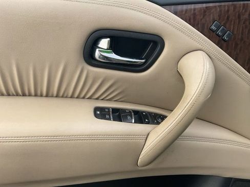 Used 2018 Nissan Armada SL image 29