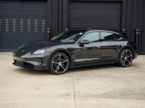 New 2025 Porsche Taycan 4 Cross Turismo image 1