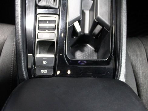 Used 2024 Honda Accord Sport image 28