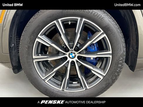 Used 2026 BMW X5 xDrive40i image 2