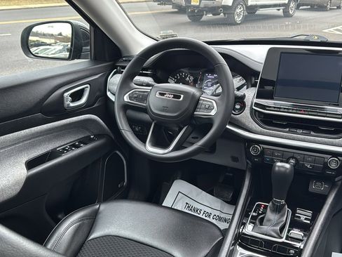 Certified 2022 Jeep Compass Latitude w/ Sun and Sound Group image 19