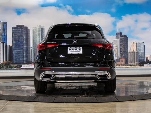 New 2026 Mercedes-Benz GLC 300 4MATIC image 11