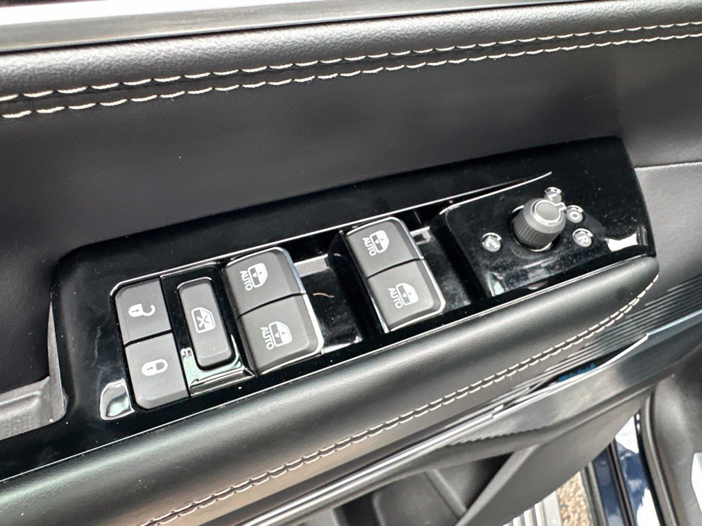Used 2024 Jeep Grand Wagoneer Series I AWD/4WD image 24