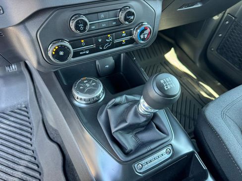 Used 2025 Ford Bronco 2-Door image 19