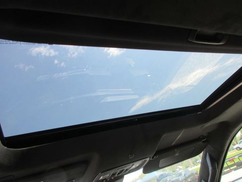 New 2026 GMC Sierra 1500 Denali Ultimate AWD/4WD image 16