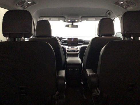 Used 2023 Ford Explorer XLT w/ Equipment Group 202A image 16