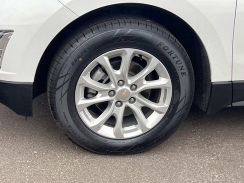 Used 2019 Chevrolet Equinox LT image 30