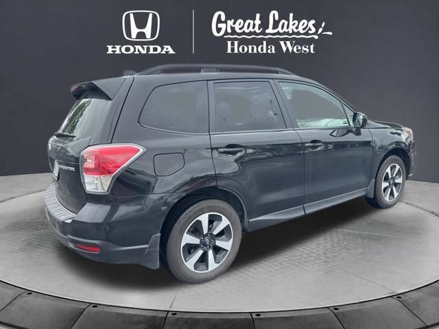 Used 2018 Subaru Forester 2.5i Premium w/ All-Weather Package AWD/4WD image 8