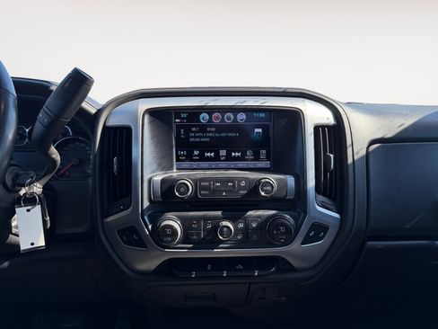 Used 2019 GMC Sierra 1500 SLE w/ SLE Value Package image 11