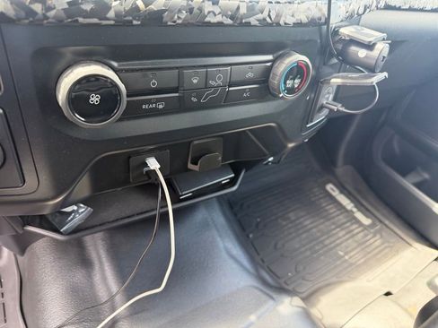 Used 2023 Ford F150 XL w/ STX Appearance Package RWD image 8