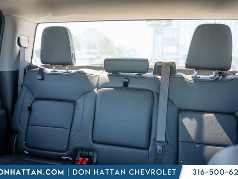 Used 2025 GMC Sierra 1500 SLT AWD/4WD image 20