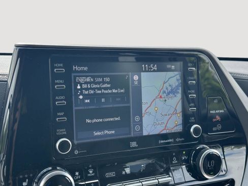 Used 2022 Toyota Highlander Limited FWD image 12