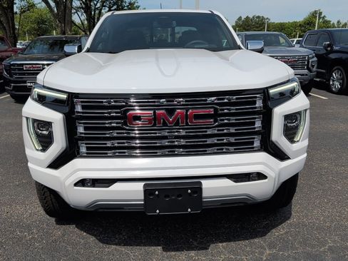 New 2026 GMC Canyon Denali AWD/4WD image 3