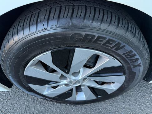 Used 2022 Nissan Altima 2.5 S image 34