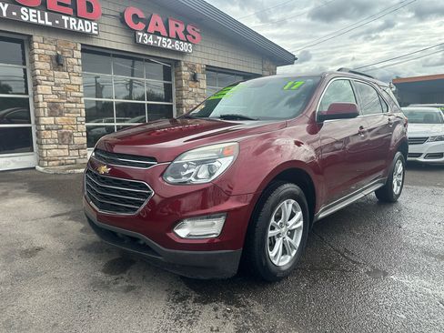 Used 2017 Chevrolet Equinox LT w/ Convenience Package image 3