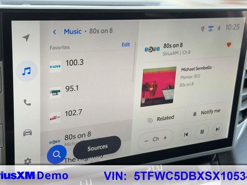 Used 2025 Toyota Tundra Limited image 27