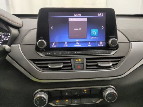 Used 2023 Nissan Altima 2.5 SR FWD image 25