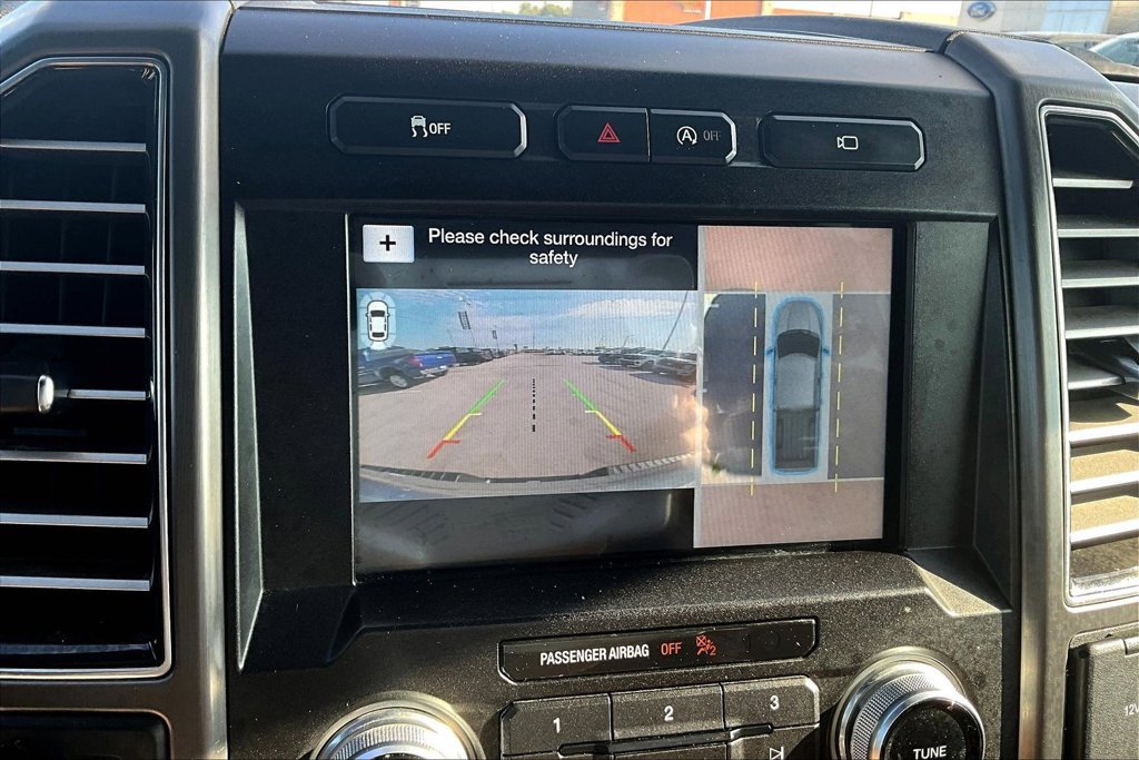 Used 2017 Ford F150 Limited AWD/4WD image 23