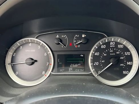 Used 2013 Nissan Sentra SR w/ Driver Pkg FWD image 34