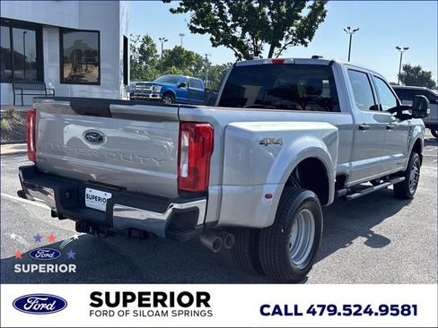 Used 2023 Ford F350 XLT AWD/4WD image 3