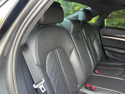 Used 2014 Audi S8 AWD/4WD image 74