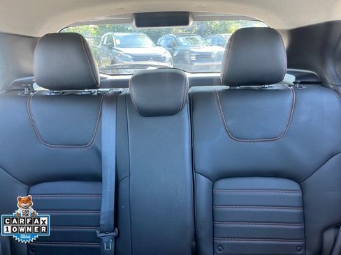 Used 2019 Nissan Kicks SR w/ SR Premium Package FWD image 46
