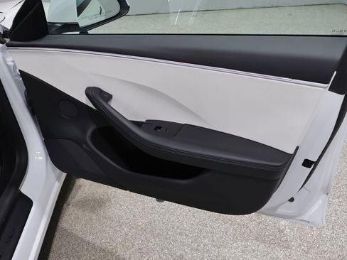 Used 2024 Tesla Model 3 Long Range AWD/4WD image 25