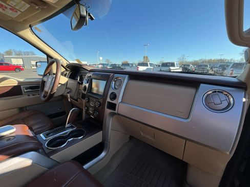 Used 2013 Ford F150 King Ranch w/ King Ranch Luxury Pkg image 29