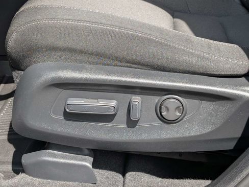 Used 2024 Honda CR-V EX image 19
