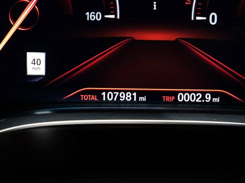 Used 2019 BMW 740i xDrive w/ Executive Package image 22