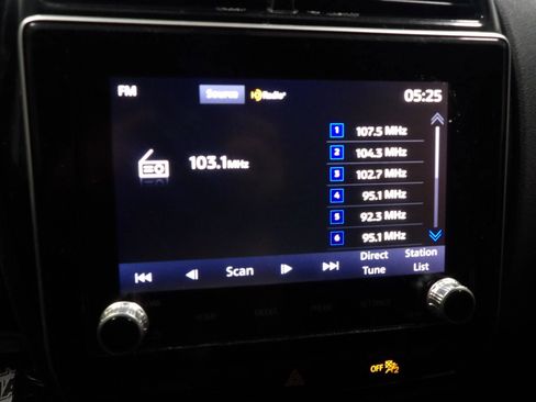 Used 2021 Mitsubishi Outlander Sport SE image 15