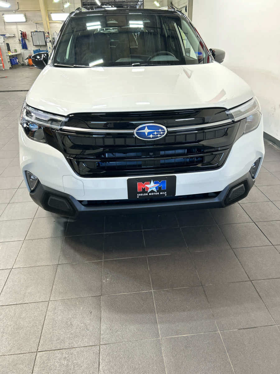 New 2026 Subaru Forester Touring AWD/4WD image 3