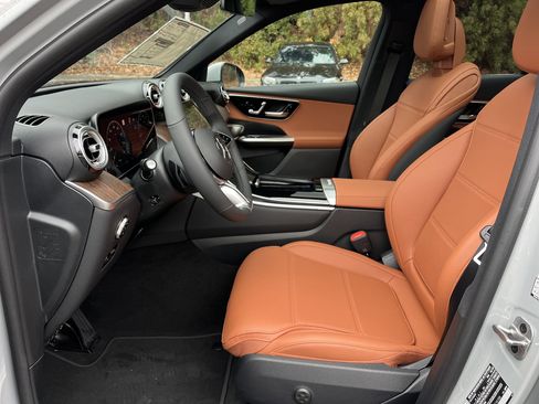 New 2026 Mercedes-Benz GLC 300 4MATIC image 23