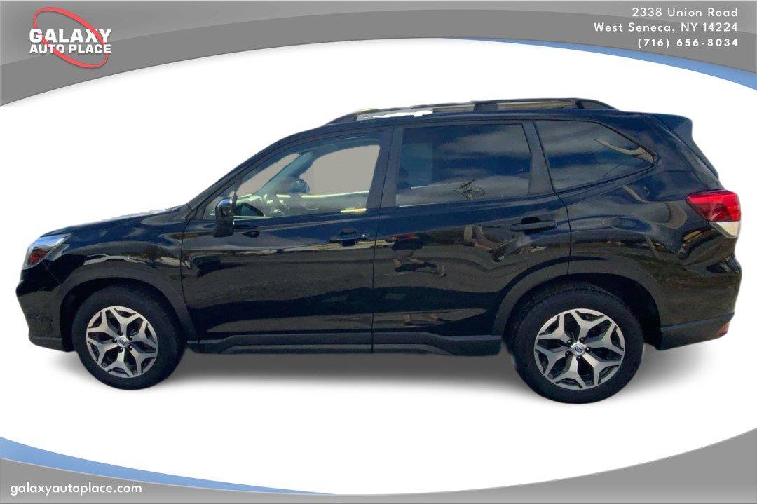 Used 2021 Subaru Forester Premium AWD/4WD image 8