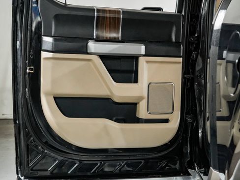 Used 2015 Ford F150 Lariat AWD/4WD image 36